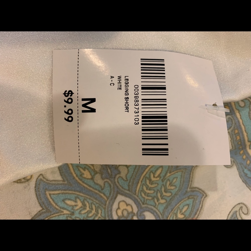 Forever 21 biker shorts - Picture 5 of 6